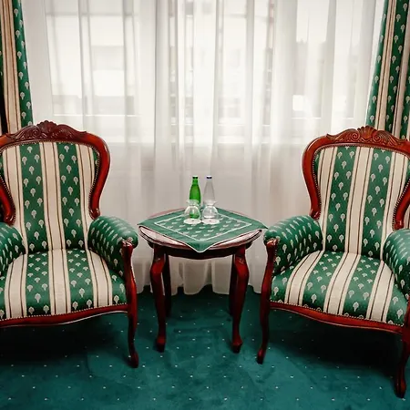 Hotel Chopin 4*