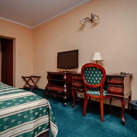 Chopin Business&spa Hotel