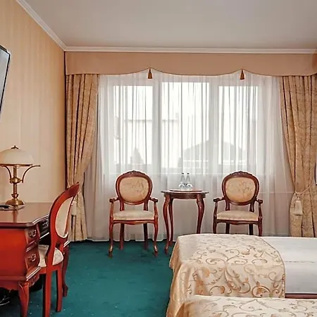 Chopin Business&spa 4*